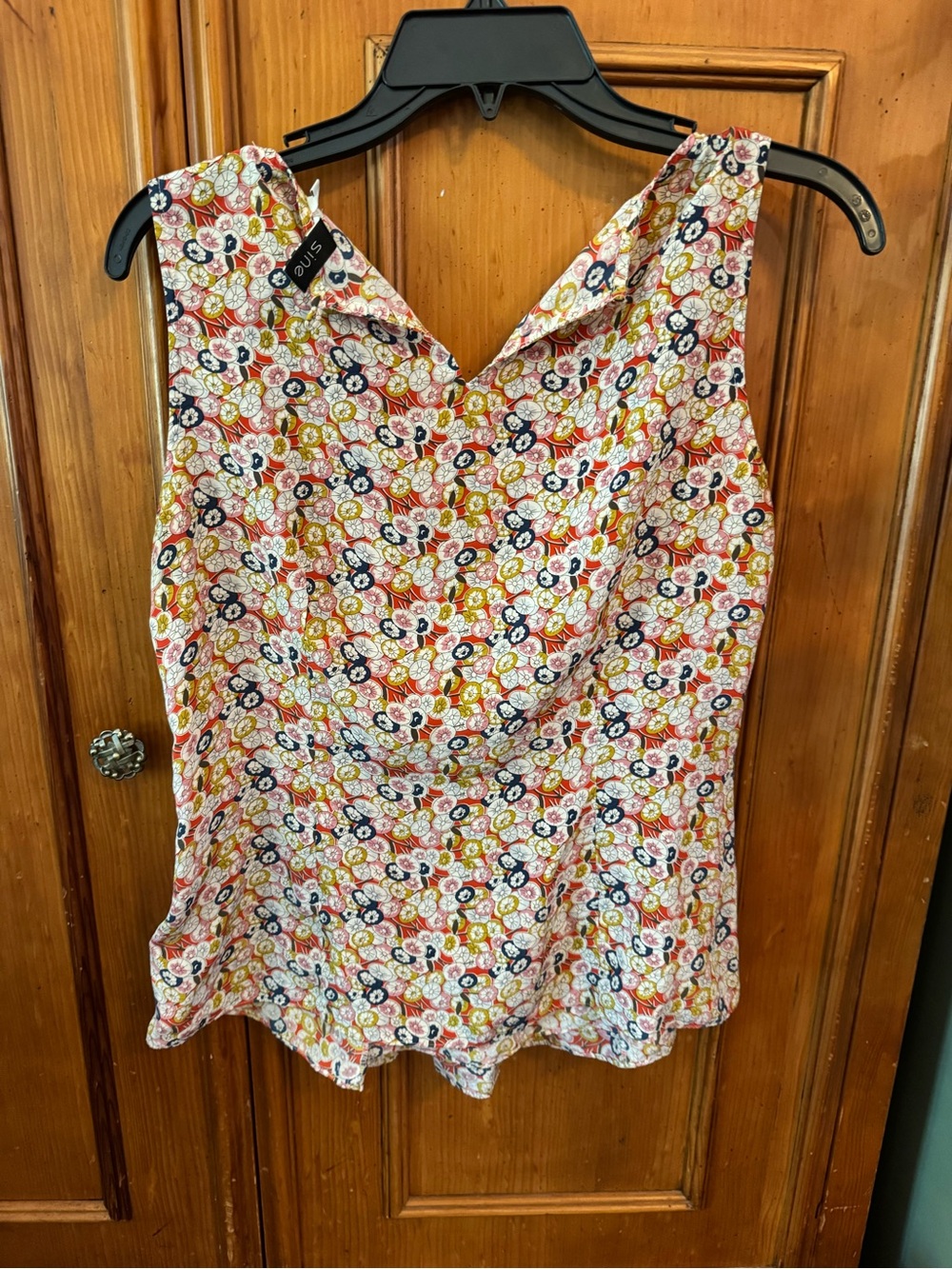 Floral Ruffle Tank Top in Multi-Color - Picture 3 of 5